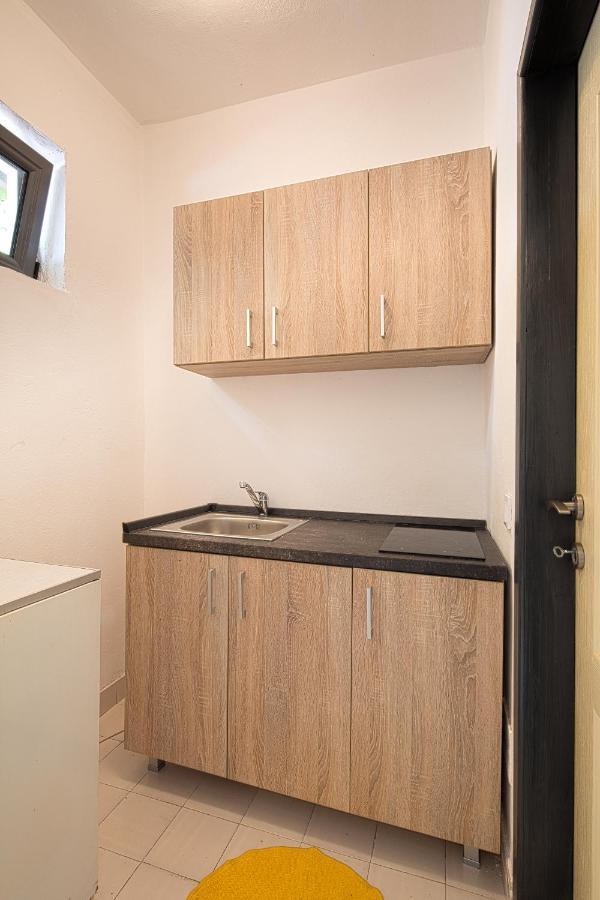 Guest House Madra Budva Luaran gambar